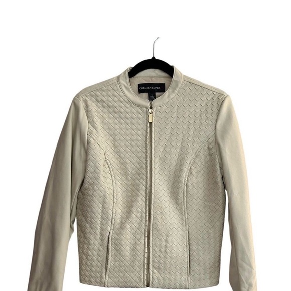 Colleen Lopez Jackets & Blazers - Colleen Lopez Cream Basketweave Vegan Leather Jacket Women’s Small